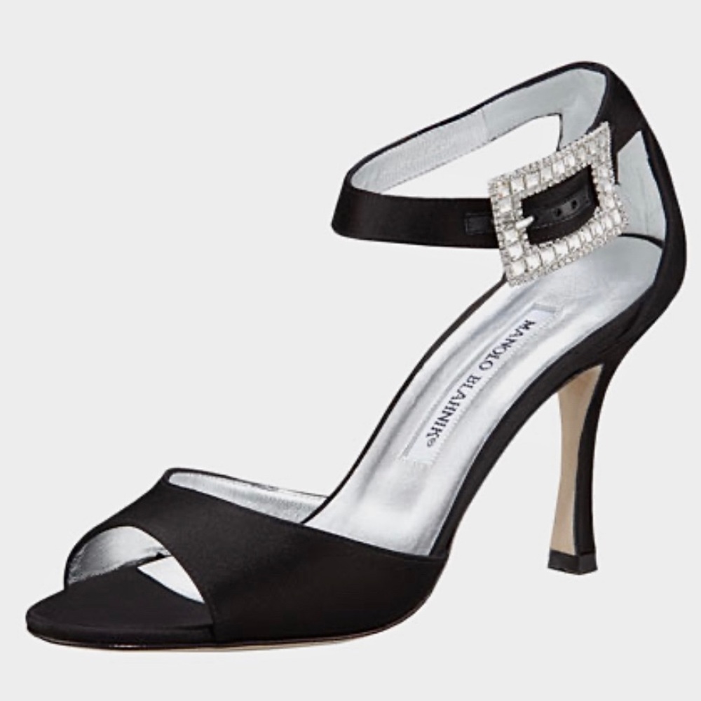Manolo Blank luxurious satin crystal embellished sandals worn once sz 40.5